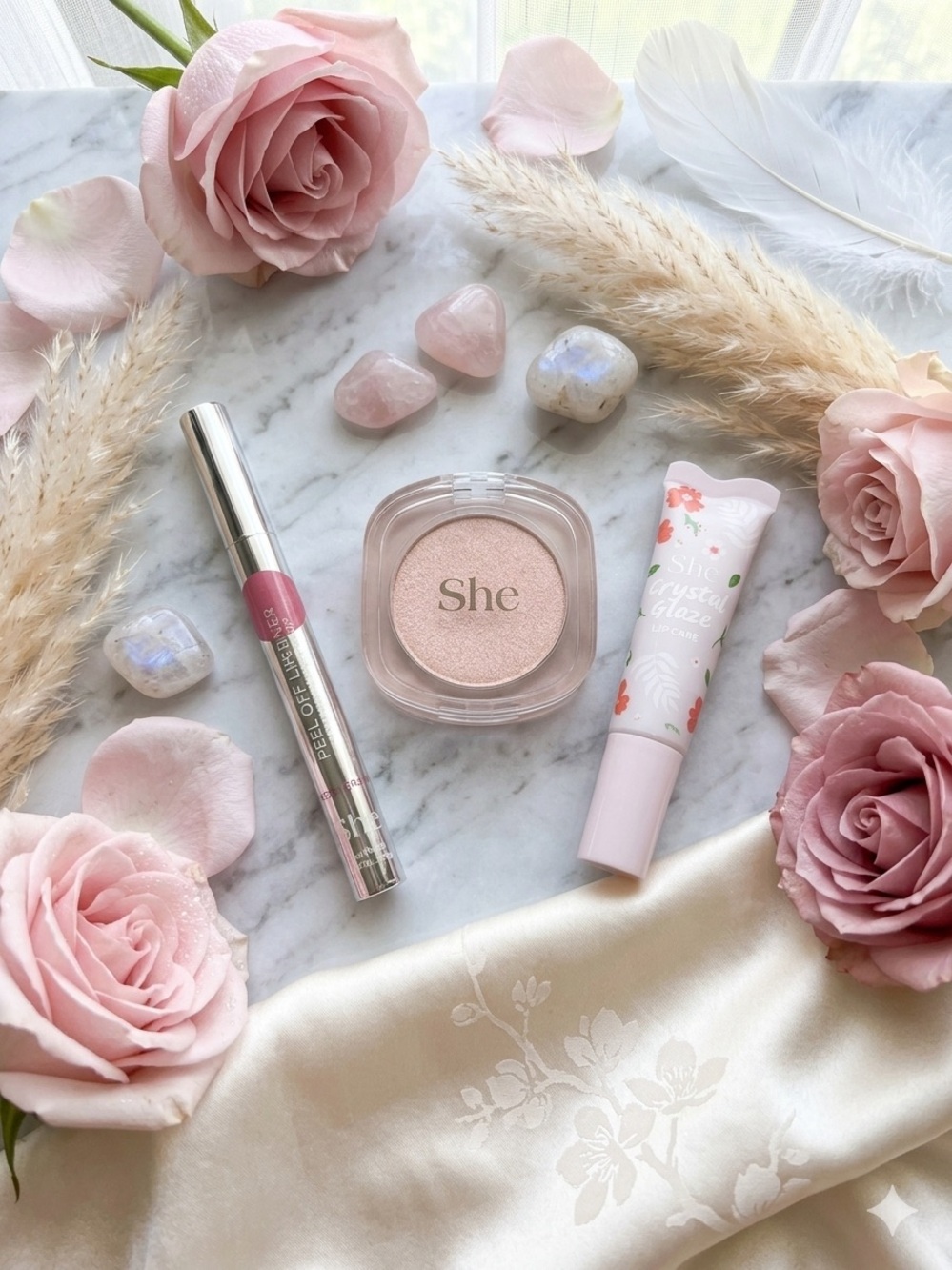 Crystal Glaze Shimmer Highlighter - Soft Pink